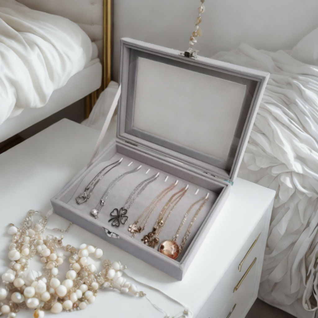 Boîte à bijoux Bernadette pour colliers